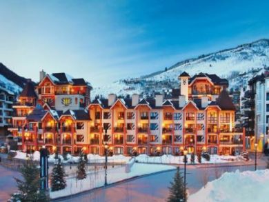 Vail Four Bedroom Luxury Ski in Ski Out Condo Mountain View